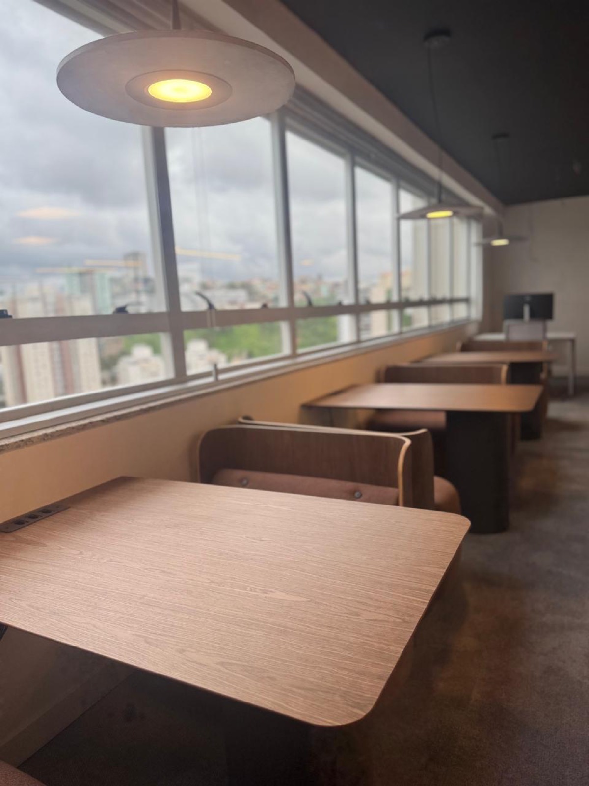 MMG — Retrofit · Corporativo — foto 2